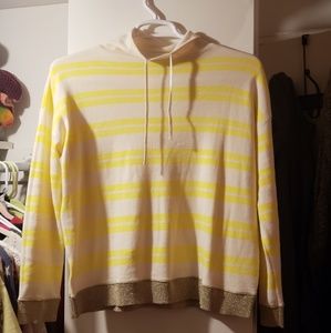 Yellow amd striped pull over. Size L